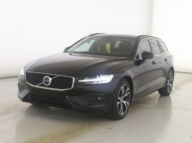 Volvo V60 II Volvo V60 B4(B) Core Mild Hybrid MY 2025-1