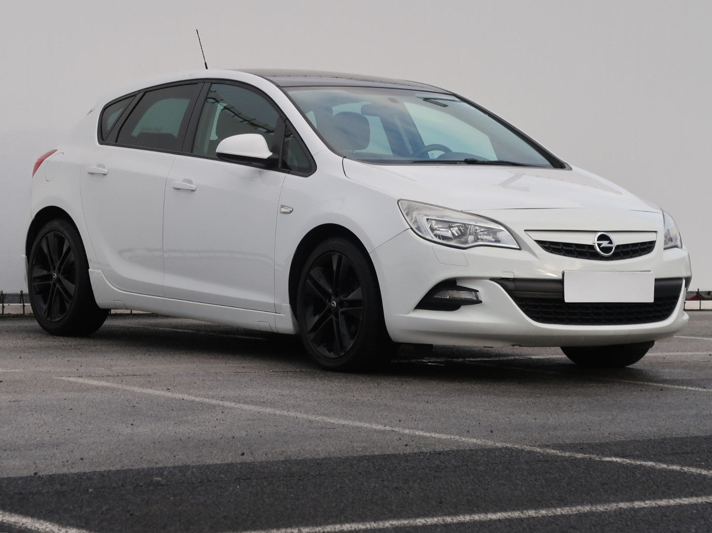 Opel Astra J , Klimatronic, Tempomat, Parktronic, Podgrzewane siedzienia