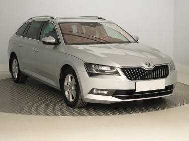 Skoda Superb III , Automat, Navi, Xenon, Bi-Xenon, Klimatronic, Tempomat,-1