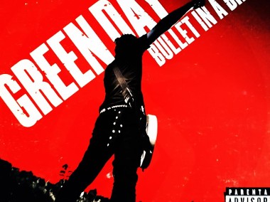 Sprzedam Zestaw Koncert  Green Day   Bullet In A Bible płyta DVD i CD-1