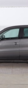 Volkswagen Tiguan , Salon Polska, Serwis ASO, DSG, VAT 23%, Navi, Xenon,-4