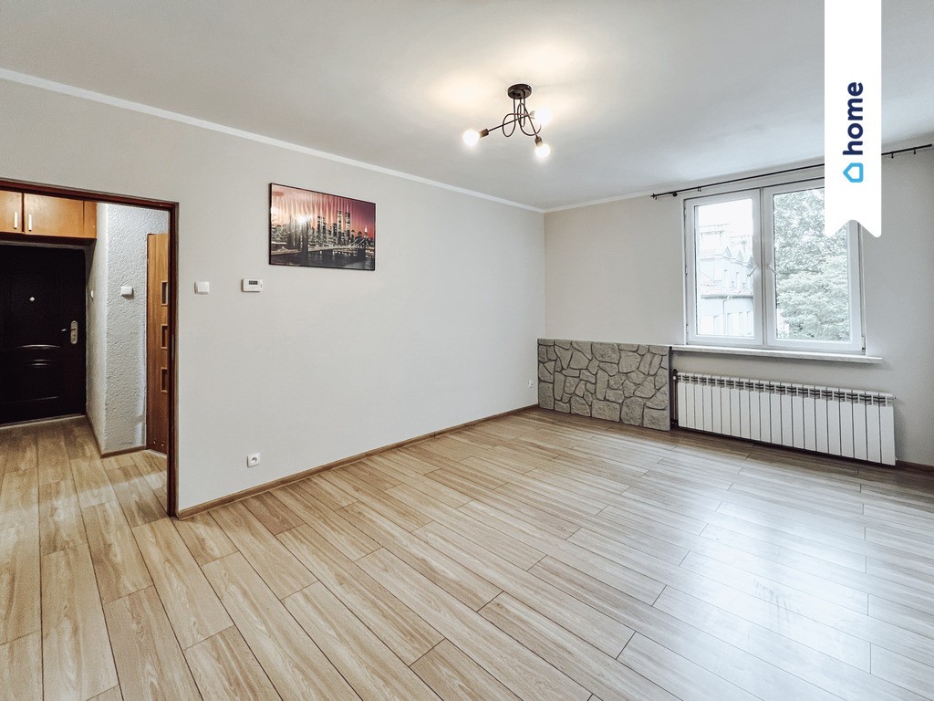 Helenka | 37,8 m² | Blisko ŚUM | 2 piętro