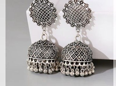 Kolczyky etno folk Azja etniczne srebrny kolor jhumki India Nepal Pakistan boho-1