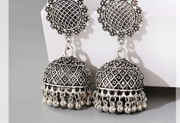 Kolczyky etno folk Azja etniczne srebrny kolor jhumki India Nepal Pakistan boho