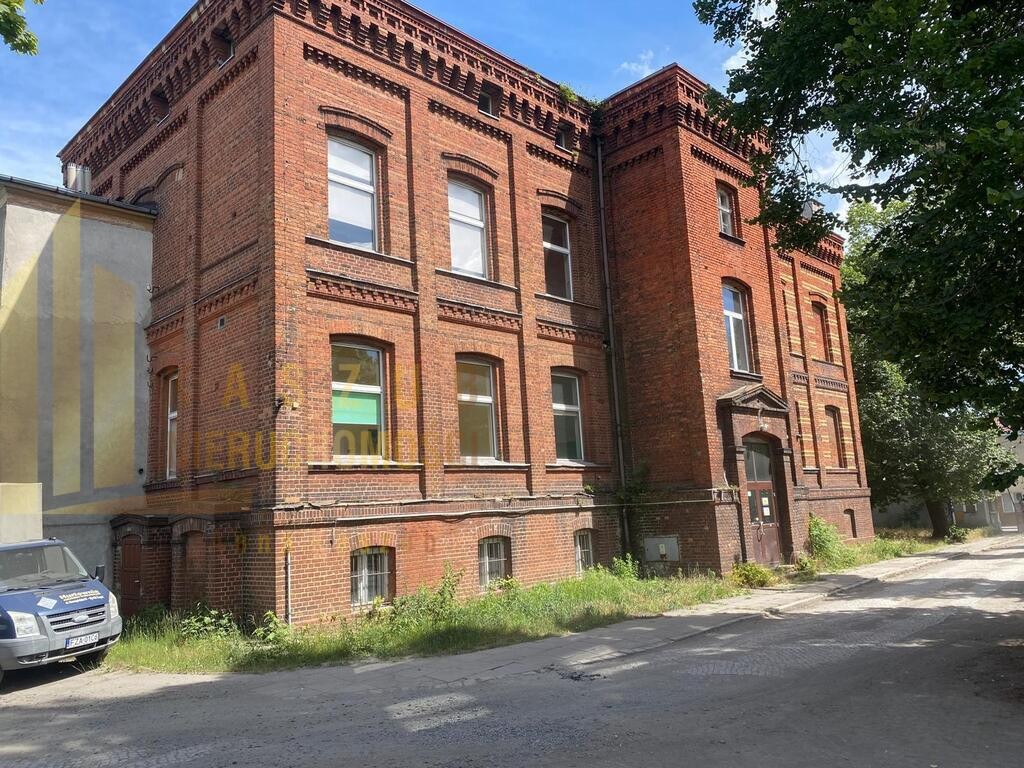 Inwestycja - hotel, przychodnia, apartamenty – pohled 3