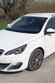 Pojazd używany uszkodzony.-2