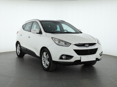 Hyundai ix35 , 184 KM, Automat, Navi, Klimatronic, Tempomat, Parktronic,-1