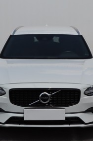 Volvo V90 II , 190 KM, Automat, Skóra, Navi, Klimatronic, Tempomat,-2
