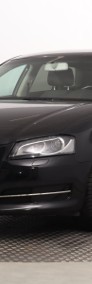 Audi A3 II (8P) , Xenon, Bi-Xenon, Klimatronic, Tempomat, Parktronic,-3