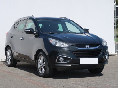 Hyundai ix35 , Skóra, Navi, Klimatronic, Tempomat-1