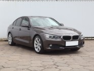 BMW SERIA 3 V (F30/F31/F34) BMW SERIA 3 , Automat, Navi, Xenon, Bi-Xenon, Klima, Tempomat, Parktronic