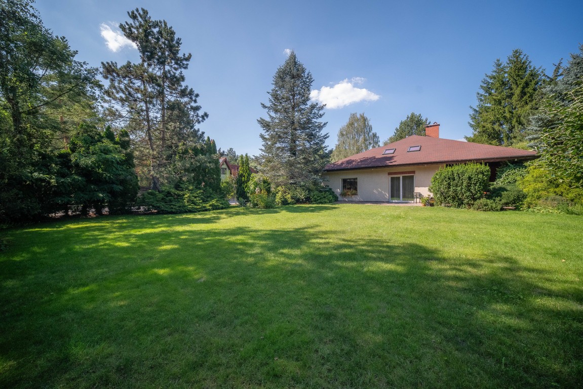 Dom na sprzedaż, 5 pokoi, 172 m², Czarnów