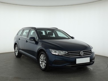 Volkswagen Passat B8 , Salon Polska, 1. Właściciel, Automat, VAT 23%, Klimatronic,-1