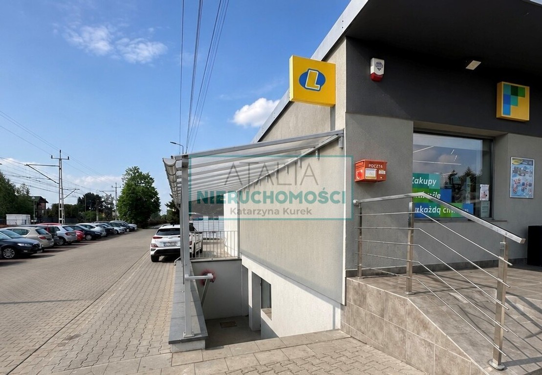 Lokal usługowy 82 m² – przy WKD Opacz – pohled 3