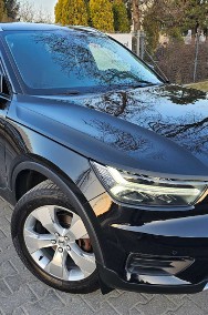 Volvo XC40-2