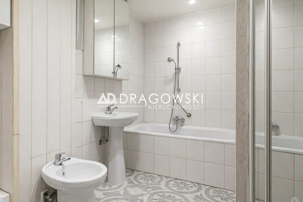 2 pokoje 57 m² Metro Atrakcyjne Ciche - Więcej