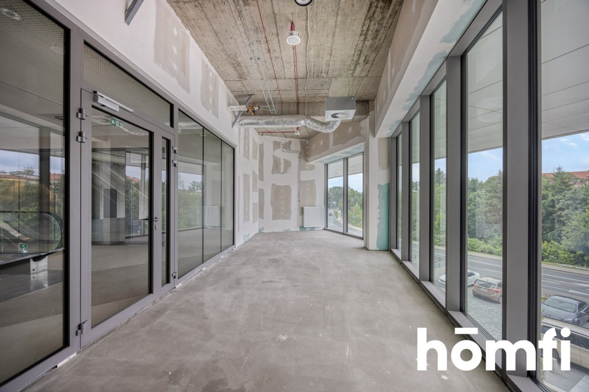 Lokal usługowo handlowy 38,33 m². Olszynki Park - Mehr