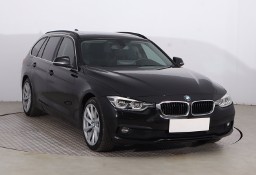 BMW SERIA 3 V (F30/F31/F34) BMW SERIA 3 , 190 KM, Automat, Navi, Klimatronic, Tempomat, Parktronic,