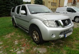 Nissan Navara D40