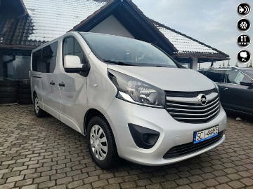 Opel Vivaro II Krajowy + serwisowany + 9 osób + F-ra Vat