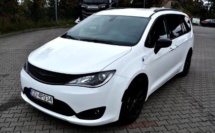 Chrysler Pacifica