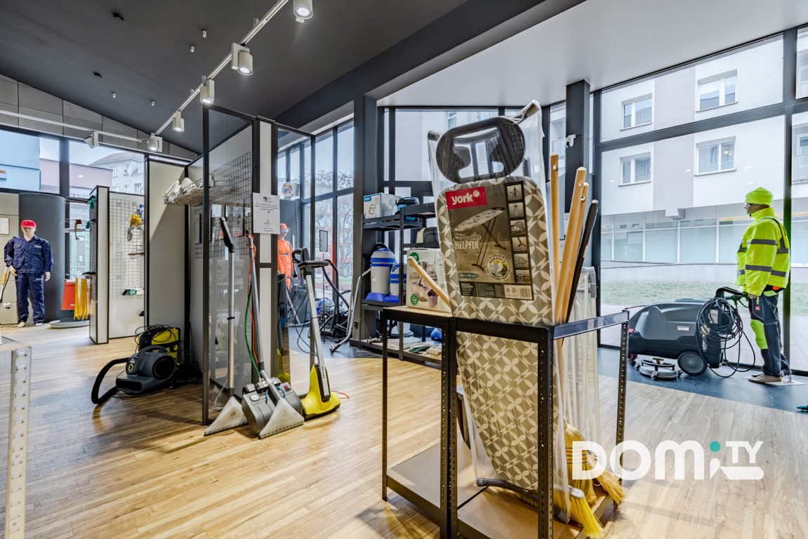 130 m², witryny, dobra widoczność, nowoczesny - Widok 3