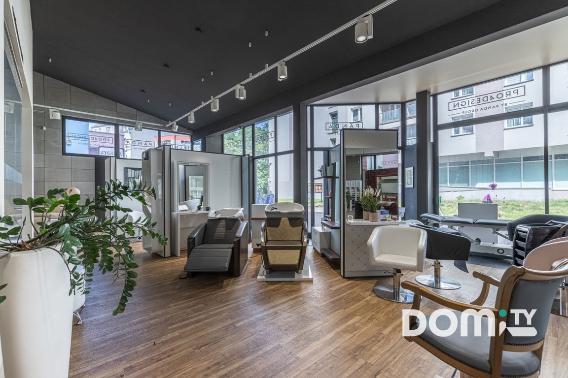 130 m², witryny, dobra widoczność, nowoczesny - Widok 6
