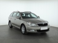 Skoda Octavia II , Salon Polska, Klima, Parktronic