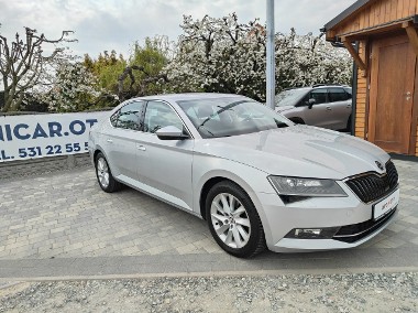 Skoda Superb III 1.4 Benzyna 125 KM Zarejestrowany Oryginalny Przebieg-1