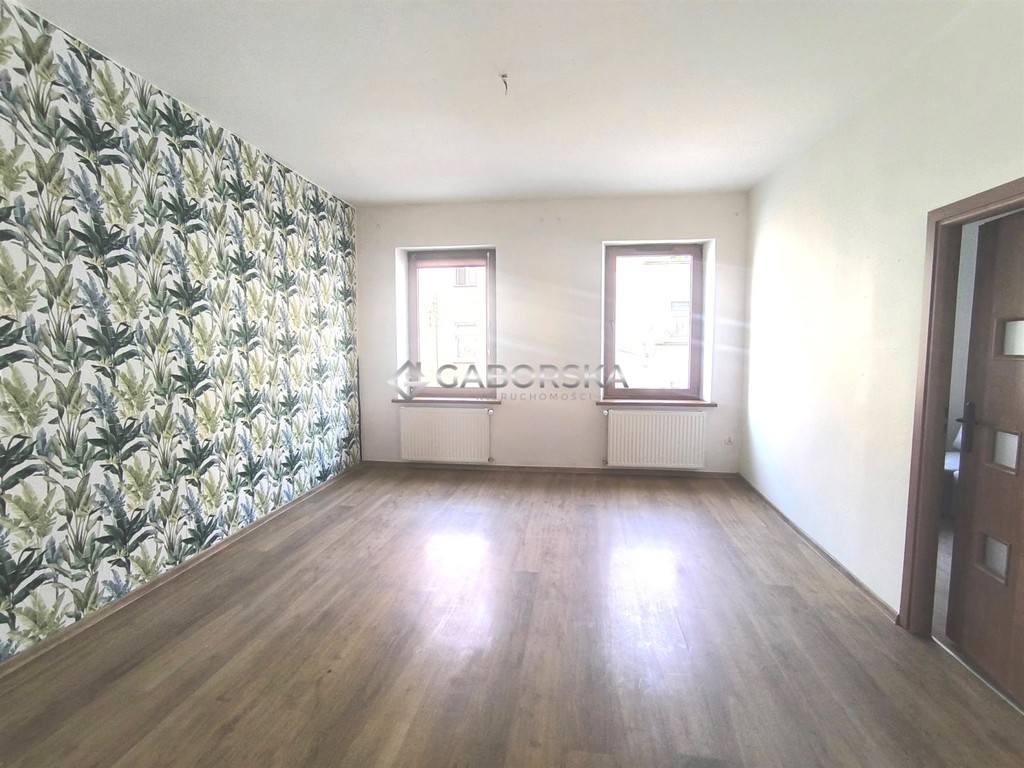 Przestronne 3 pokoje z garderobą – 82 m²