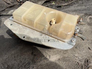 Deuzt-Fahr Agrovector 30.7 - zbiornik wyrównawczy-2