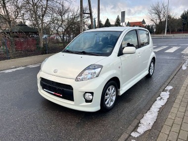 Daihatsu Sirion II-1