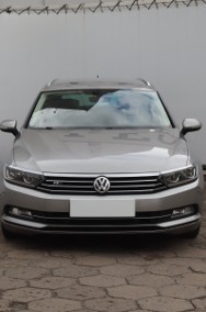 Volkswagen Passat B8 , Skóra, Navi, Klimatronic, Tempomat, Parktronic,-2