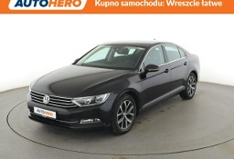 Volkswagen Passat B8 climatronic navi kamera ACC LED
