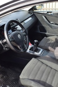 Volkswagen Passat B6 2.0 FSI Comfortline-2