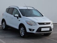 Ford Kuga , Klimatronic, Tempomat, Parktronic, Podgrzewane siedzienia,