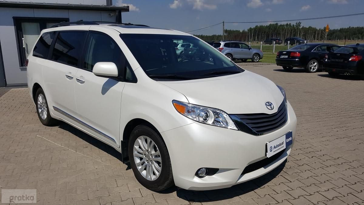 Toyota sienna iii