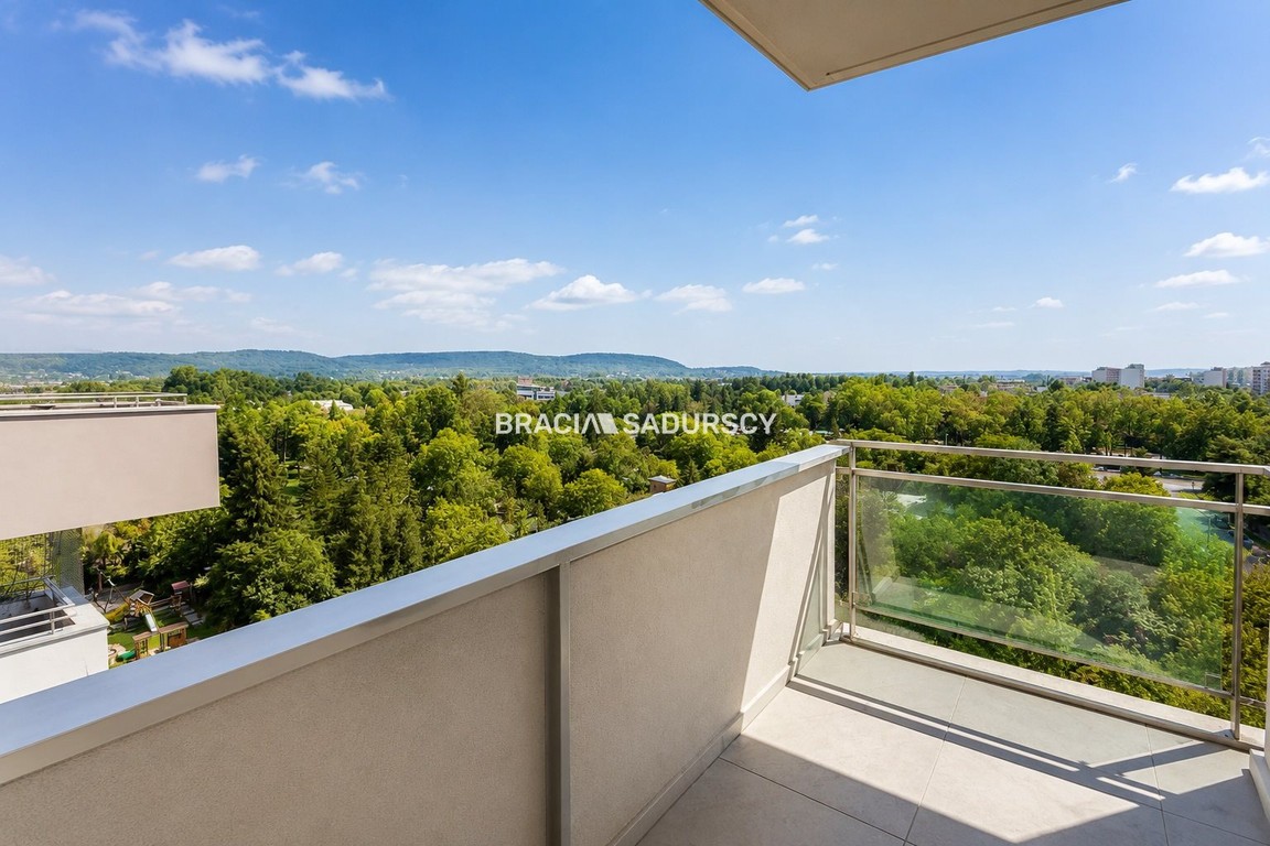 52m2, Stańczyka- Bronowice, dwa balkony, garaż