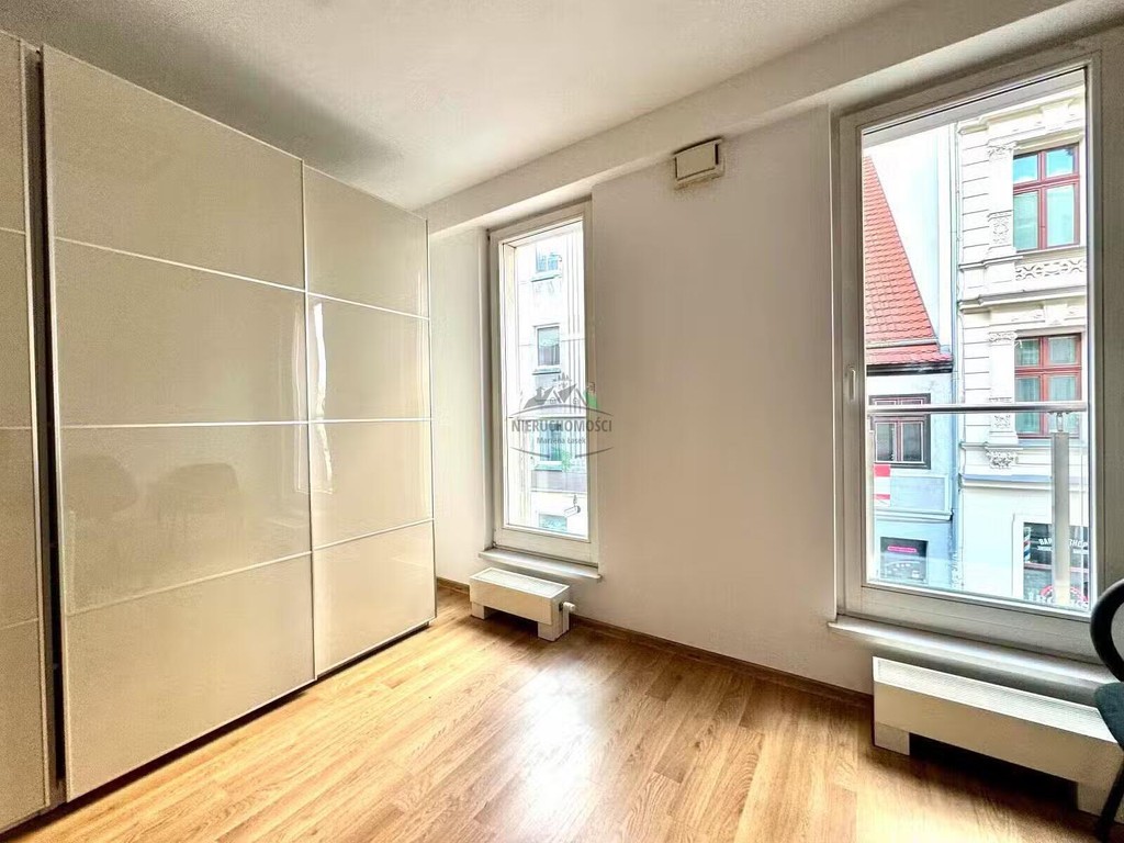 Wynajmę lokal usługowo- biurowy w Centrum Wrocławia, 79 m² - Widok 4