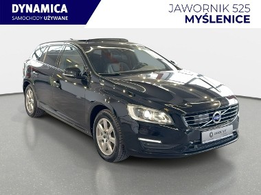 Volvo V60 I 2.0d 190KM automat 2017 r., HAK, serwisowany, NAVI, kamera cofania-1