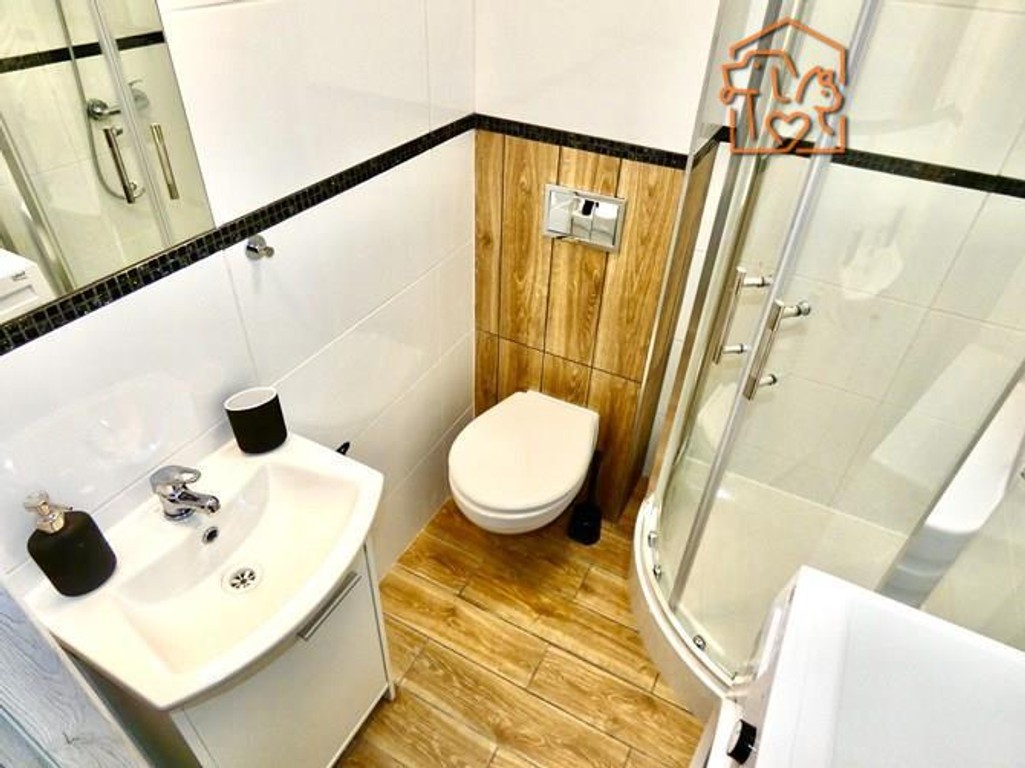 Jana Matejki 4, Śródmieście, studio pet friendly - Więcej