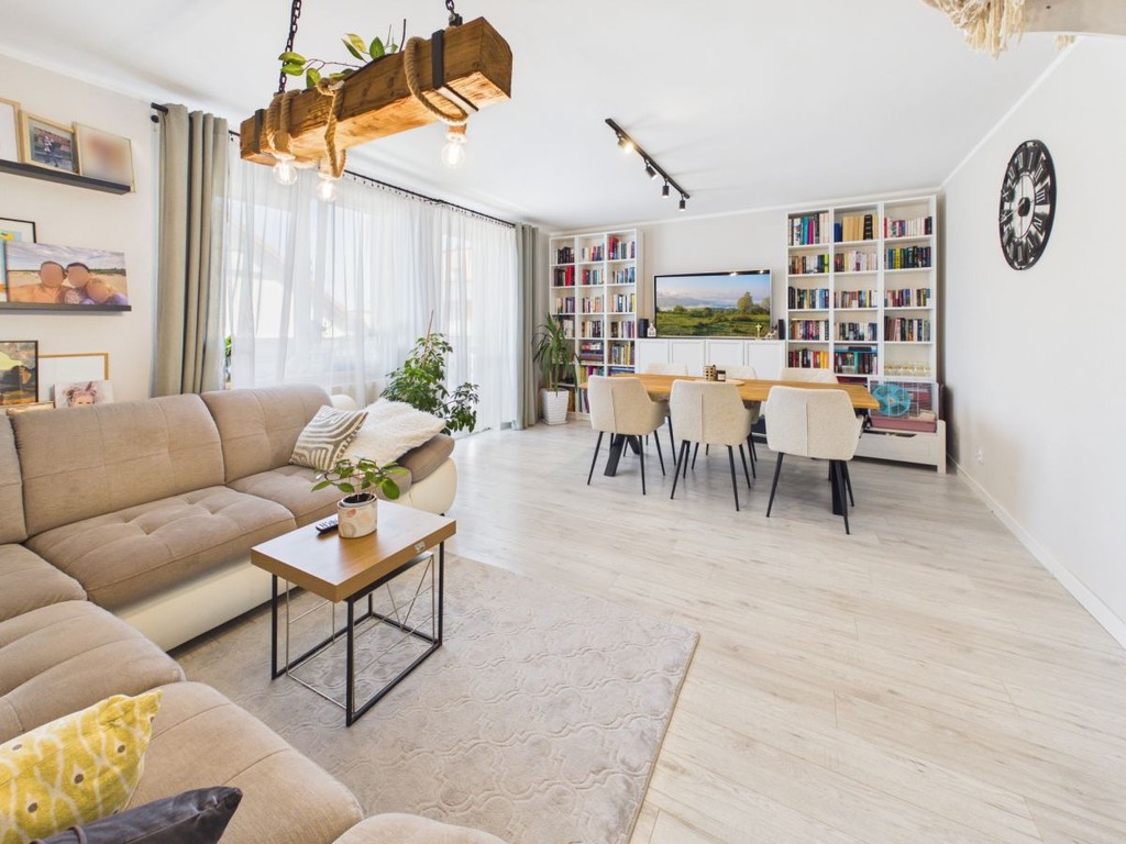 Przestronne 3 pokoje 81 m² | Balkon | Duża piwnica