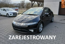 Honda Civic VIII 1.8i alufelgi klimatronik czujniki alkantara 6 biegów stanBDB
