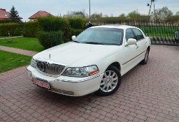 Lincoln Town Car III Signature Limited