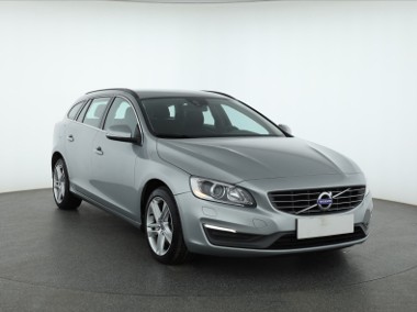 Volvo V60 I , Salon Polska, Serwis ASO, Skóra, Xenon, Klimatronic,-1