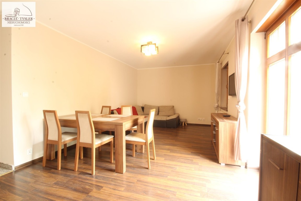 Komfortowe bezczynszowe apartamenty w Centrum - Widok 2