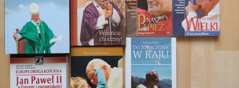 Kolekcja książek o Papieżu Jan Paweł II-1