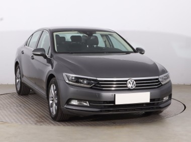 Volkswagen Passat B8 , Salon Polska, Automat, Navi, Klimatronic, Tempomat,-1