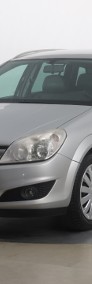 Opel Astra H , Salon Polska, Klimatronic, El. szyby, Alarm-3