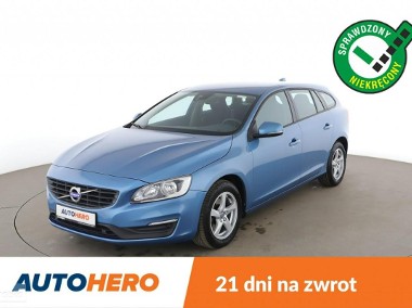 Volvo V60 I navi, klima auto, czujniki parkowania, hak-1